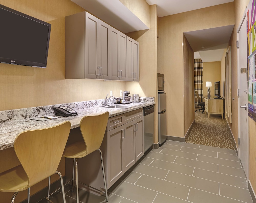 DoubleTree by Hilton Hotel Philadelphia Center City - photo 30