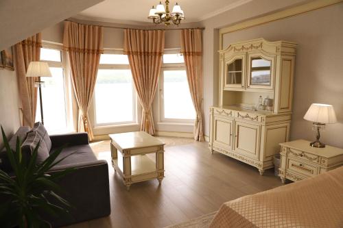 Sapsan - carbon neutral hotel in Ternopil