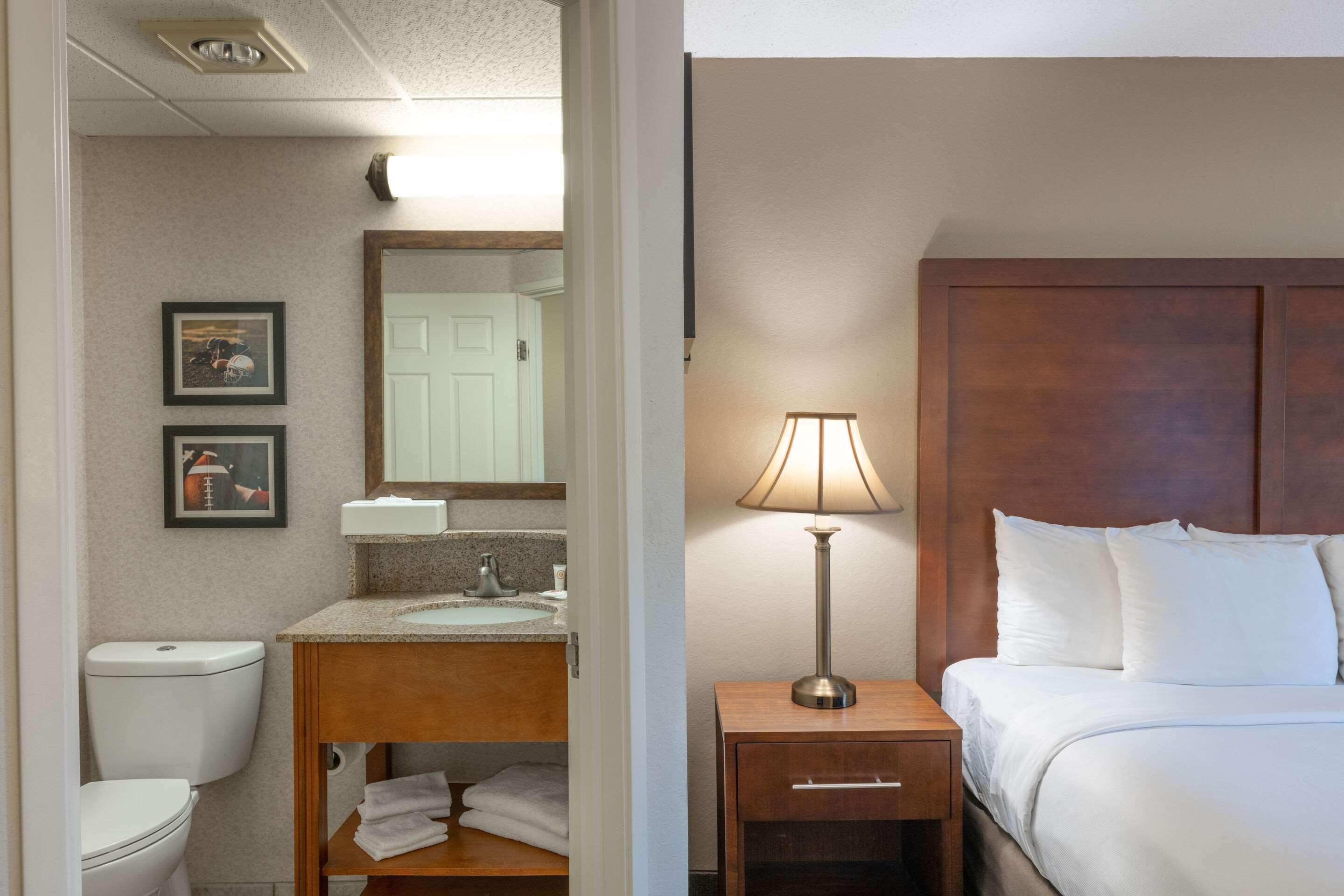 MainStay Suites Foxboro Mansfield - photo 18