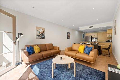 Haze on Gray in Adelaide, Australia