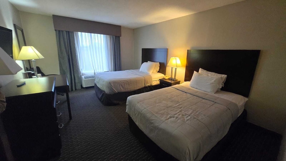 Copley Inn & Suites By OYO Akron OH - photo 13