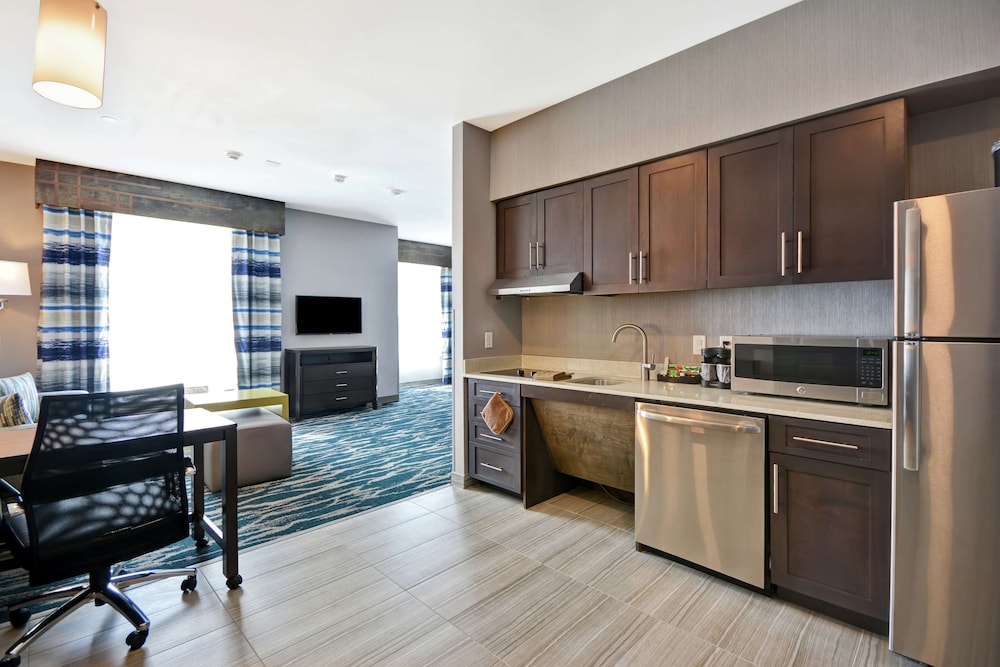 Homewood Suites by Hilton Conroe - photo 26