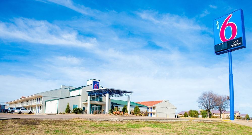 Motel 6 Corsicana - photo 21