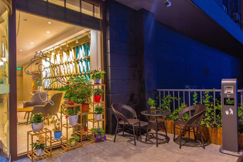 Hanting Hotel - carbon neutral hotel in Leshan