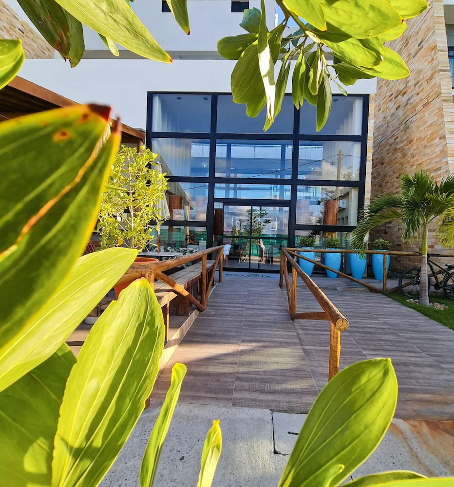 Flat vip 04C Bela Vista by La Playa — 4-Star Luxury Hotel in Ipojuca, Brasil