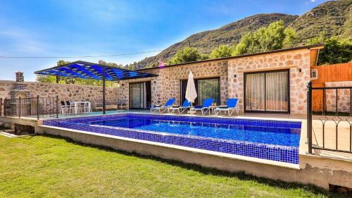 Hacioglan Village 2 Bedroom Villa — 4-Star Luxury Hotel in Kalkan, Turkey