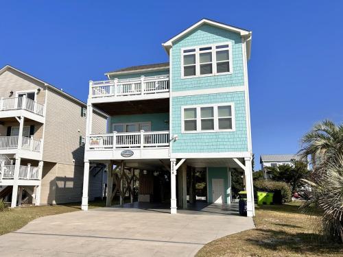 1 Coastal Escape - photo 20