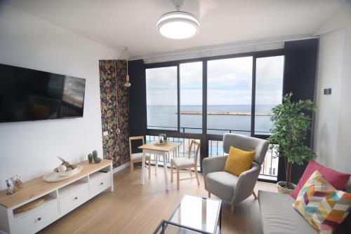 Bahia Anaga 703 in Santa Cruz De Tenerife, Spain