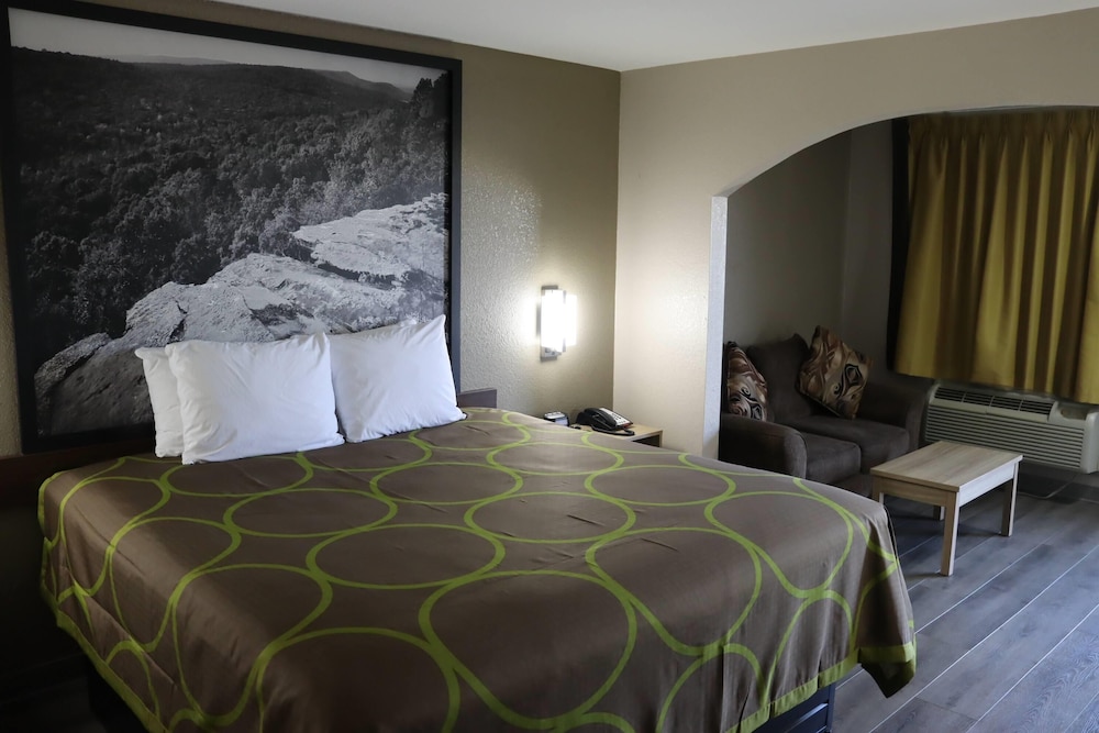 Super 8 by Wyndham Cabot - photo 3