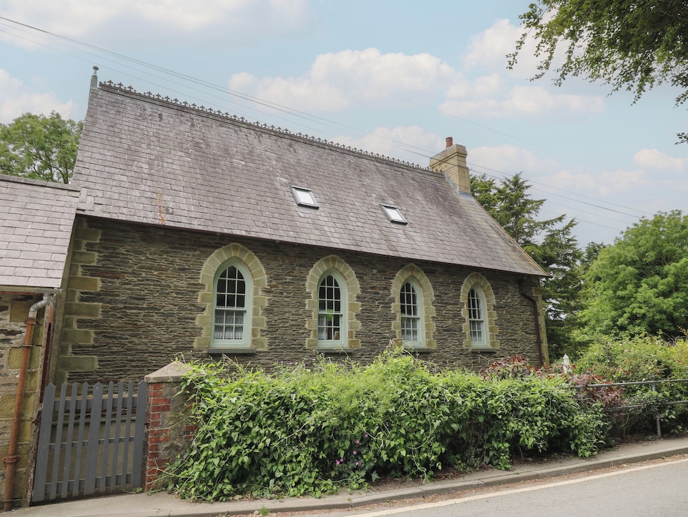 Upper Vestry — 4-Star Luxury Hotel in Llandysul, United Kingdom