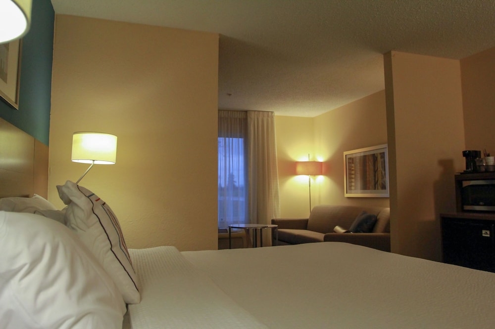 Fairfield by Marriott Kalamazoo West - photo 9