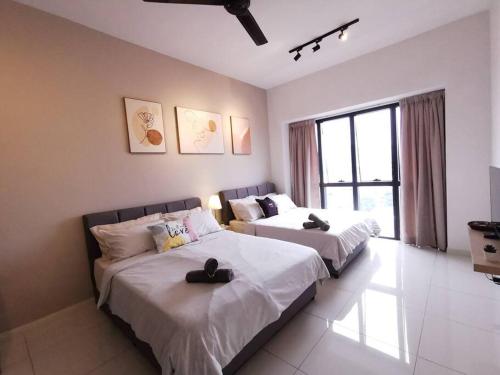 E 2 4pax Studio Near SunwayPyramid 100Mbps Wifi — 4-Star Luxury Hotel in Petaling Jaya, Malaysia