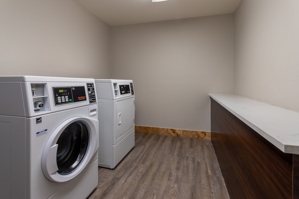 Holiday Inn Tampa North - photo 25