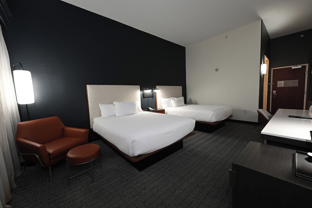 Courtyard by Marriott Albany - photo 7