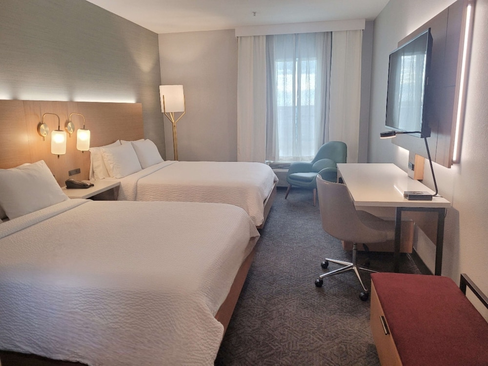DoubleTree by Hilton Houston Westchase - photo 9