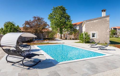 Amazing Home In Modrusani With Wifi — 4-Star Luxury Hotel in Zminj, Croatia