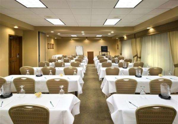 Hotel Azure - photo 4