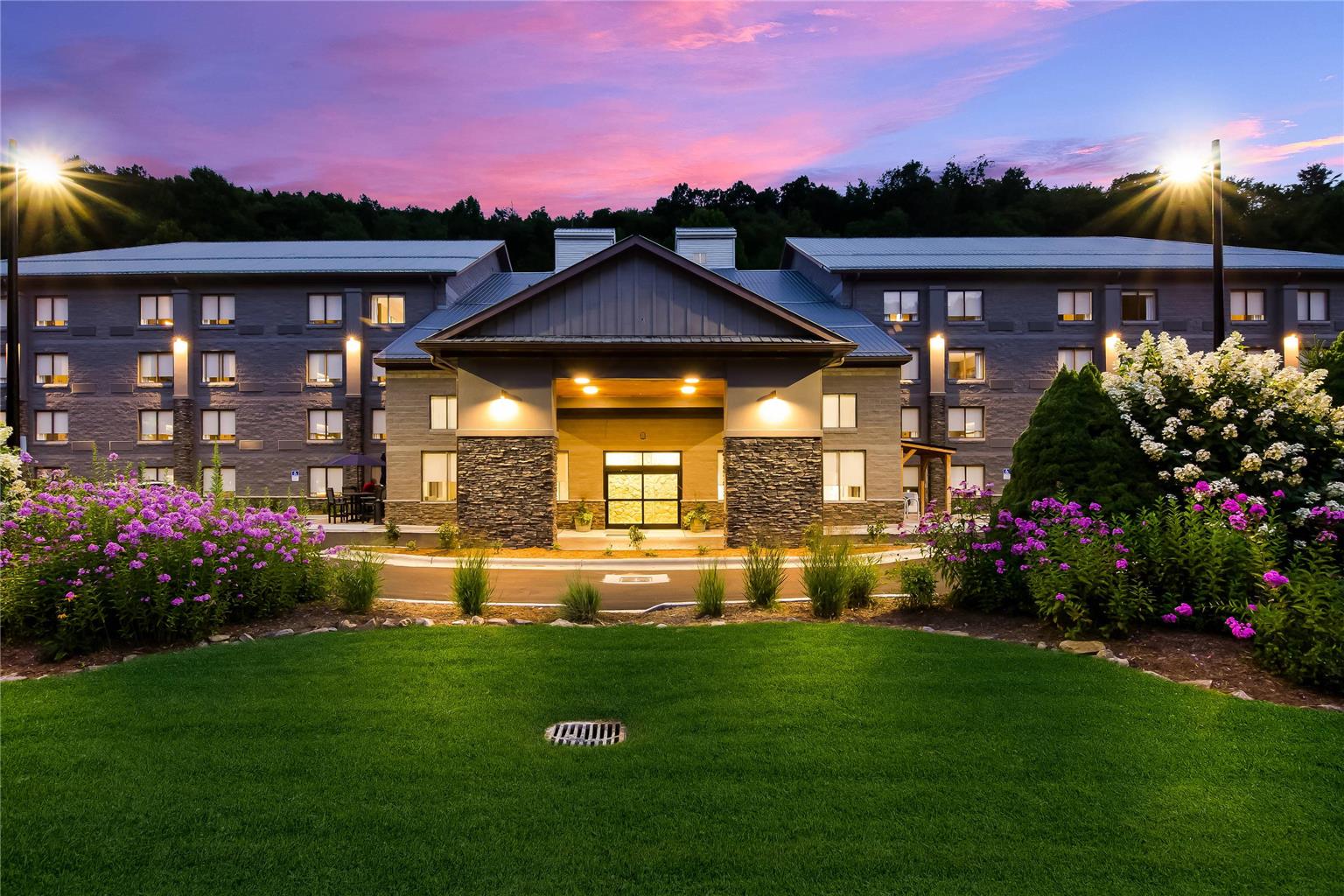 Graystone Lodge an Ascend Collection Hotel in Boone, United States