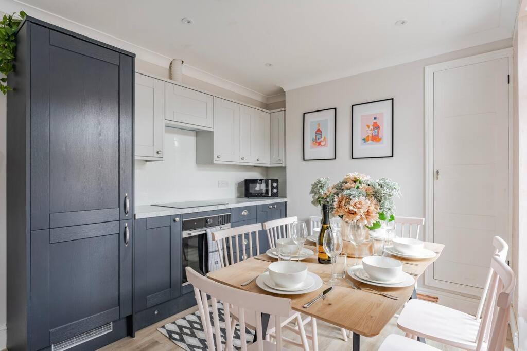 Family & pet Friendly Stylish & Spacious Beach House — 4-Star Luxury Hotel in Great Yarmouth, United Kingdom