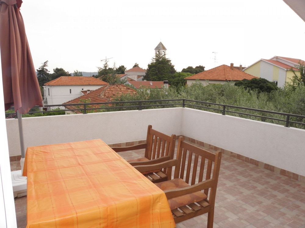 Ante Free Parking A2 in Sveti Filip I Jakov, Croatia