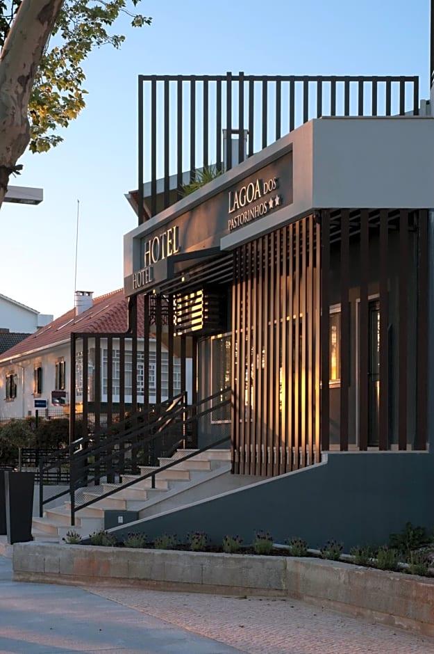Hotel Lagoa Dos Pastorinhos in Porto De Mos, Portugal