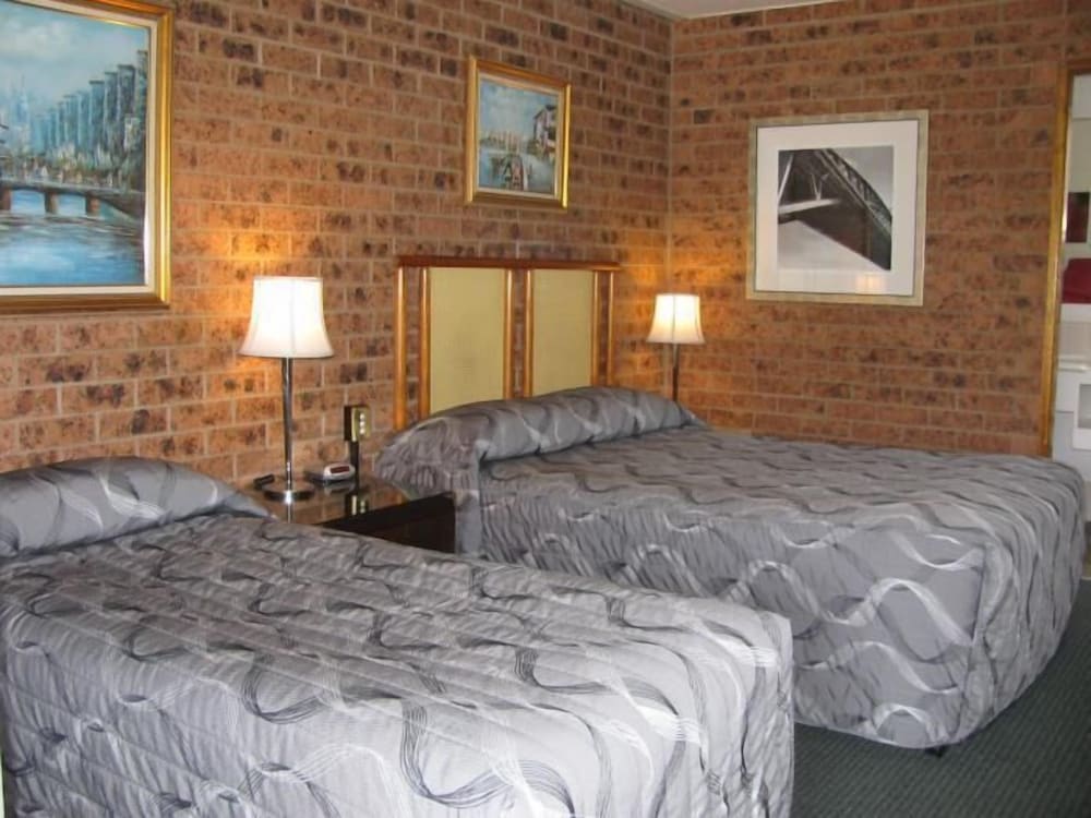 Wayfarer Motel — Muswellbrook — photo 5