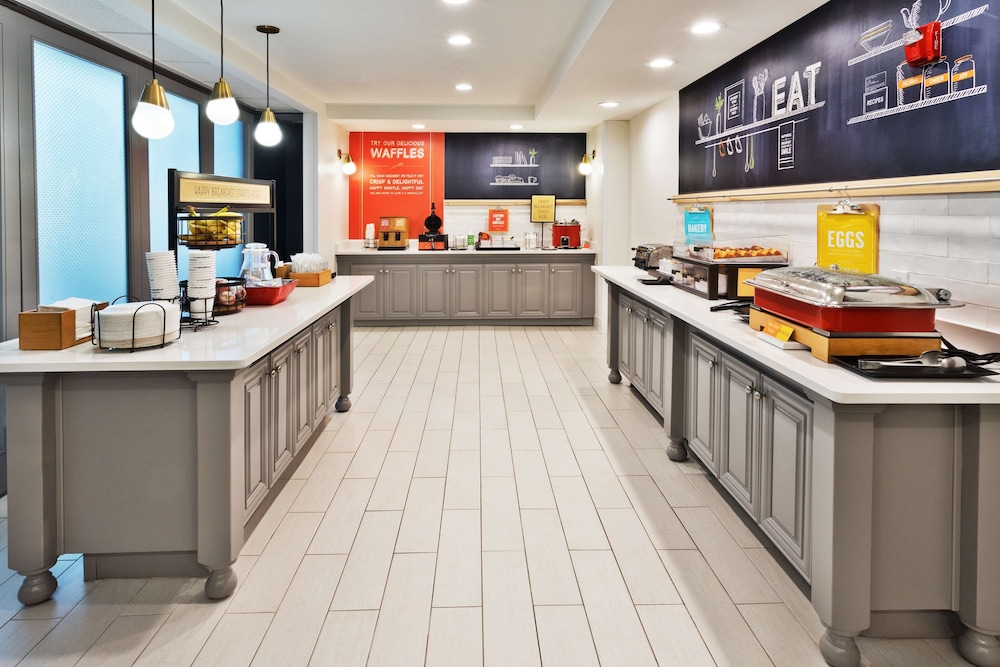 Hampton Inn & Suites Phenix City Columbus Area - photo 26