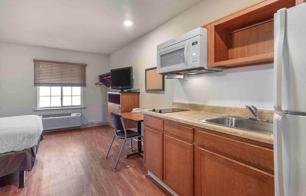 Extended Stay America Select Suites Atlanta Alpharetta - photo 26