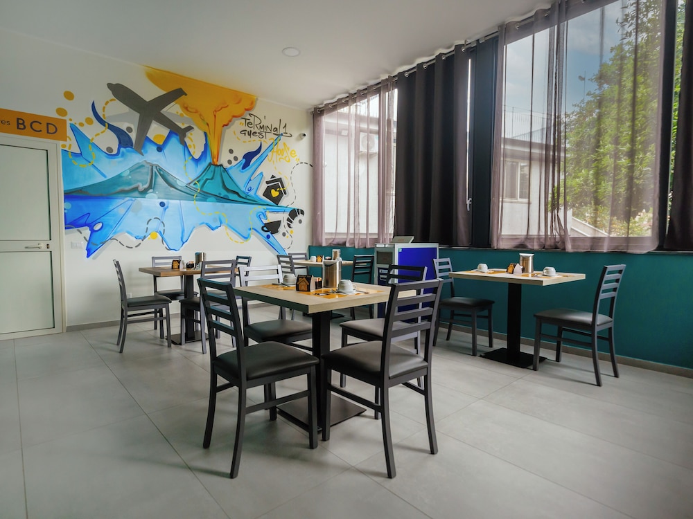 Terminal 1 Guest House — 4-Star Luxury Hotel in Naples, Italy