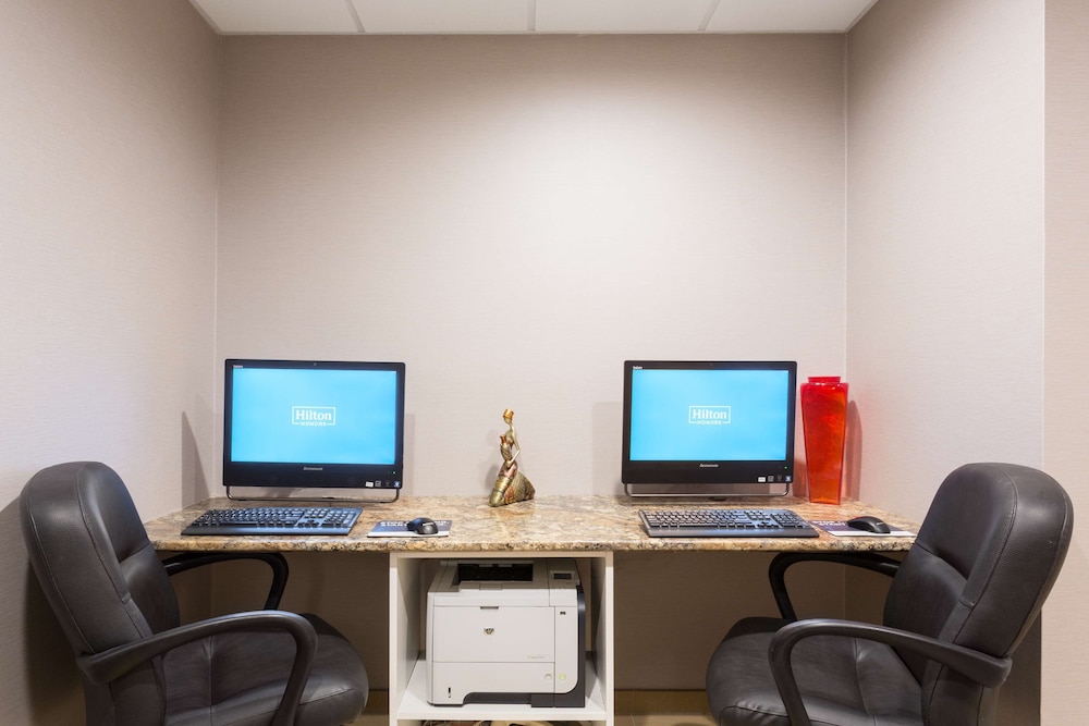 Hampton Inn Pittsburgh West Mifflin - photo 41