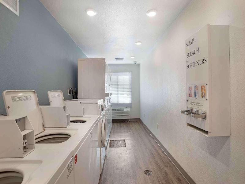 Woodspring Suites Panama City - photo 12