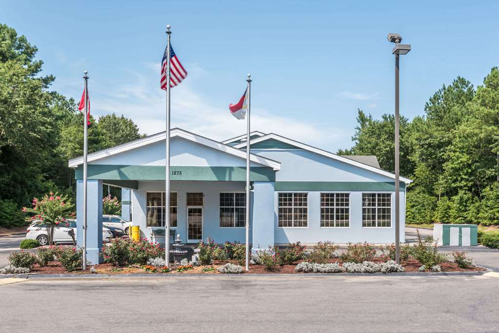 Super 8 Fayetteville