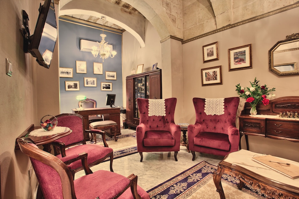 Julina Boutique Living — Mosta — photo 4