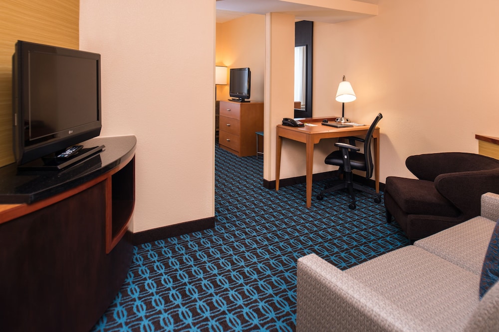Fairfield Inn & Suites by Marriott San Antonio NE Schertz - photo 16
