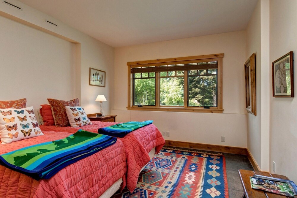 Abode At Skyline - photo 8