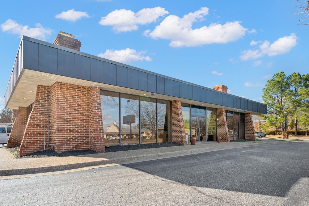 Travelodge Inn and Suites by Wyndham Historic Area - featured photo
