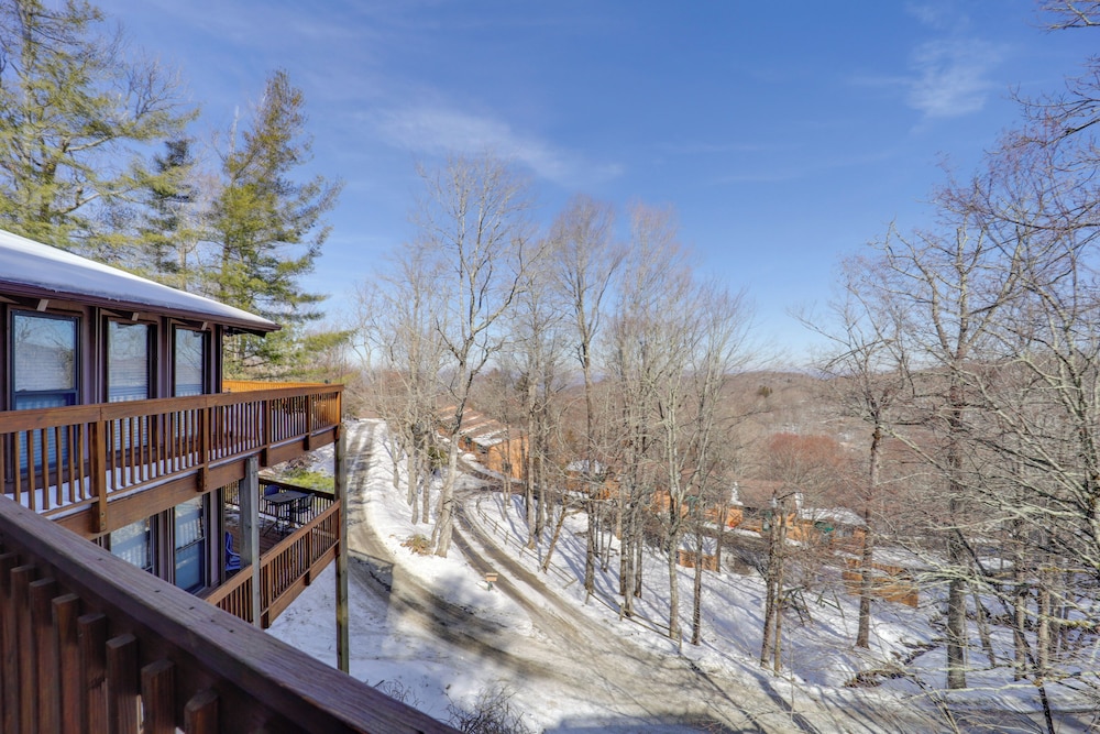 1 Mi to Beech Mountain Resort: Comfy Condo - photo 20