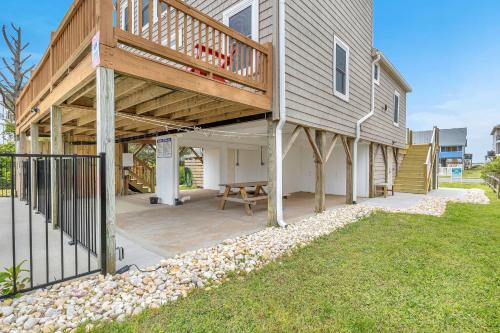 Salty Dawg by Oak Island Accommodations - photo 47