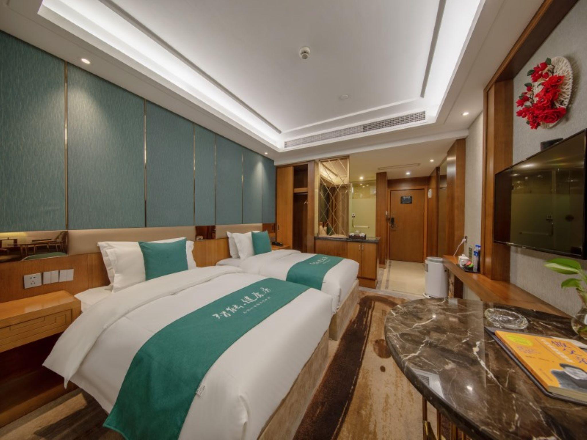 GreenTree Eastern hangzhou linping Yintai departme — 4-Star Luxury Hotel in Hangzhou, People's Republic of China