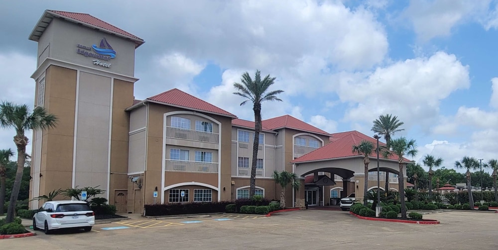Kemah Edgewater Hotel SureStay Collection by Best Western - photo 24