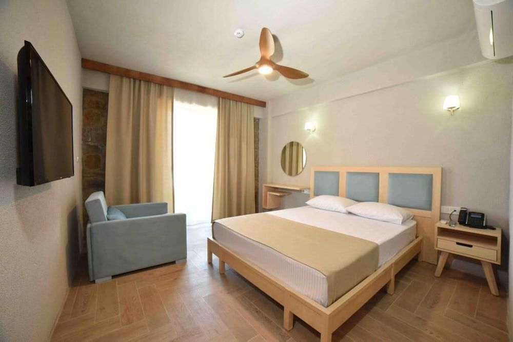 Limnos Hotel — hotel in Gokceada