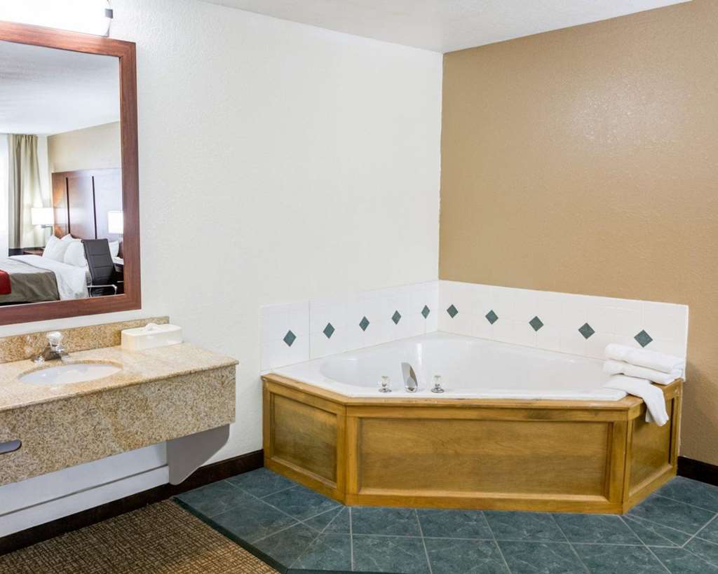 Comfort Inn Kearney Liberty - photo 16