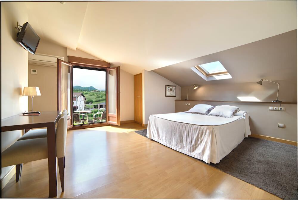 Hotel Rural Izar Ondo — hotel in Arbizu