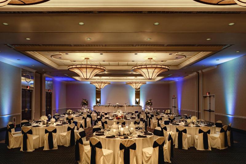 Sheraton Syracuse University Hotel & Conference Center - photo 115