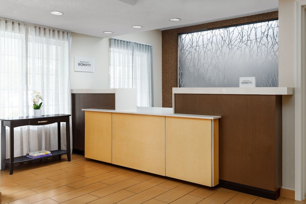 Fairfield Inn & Suites Houston The Woodlands - photo 4