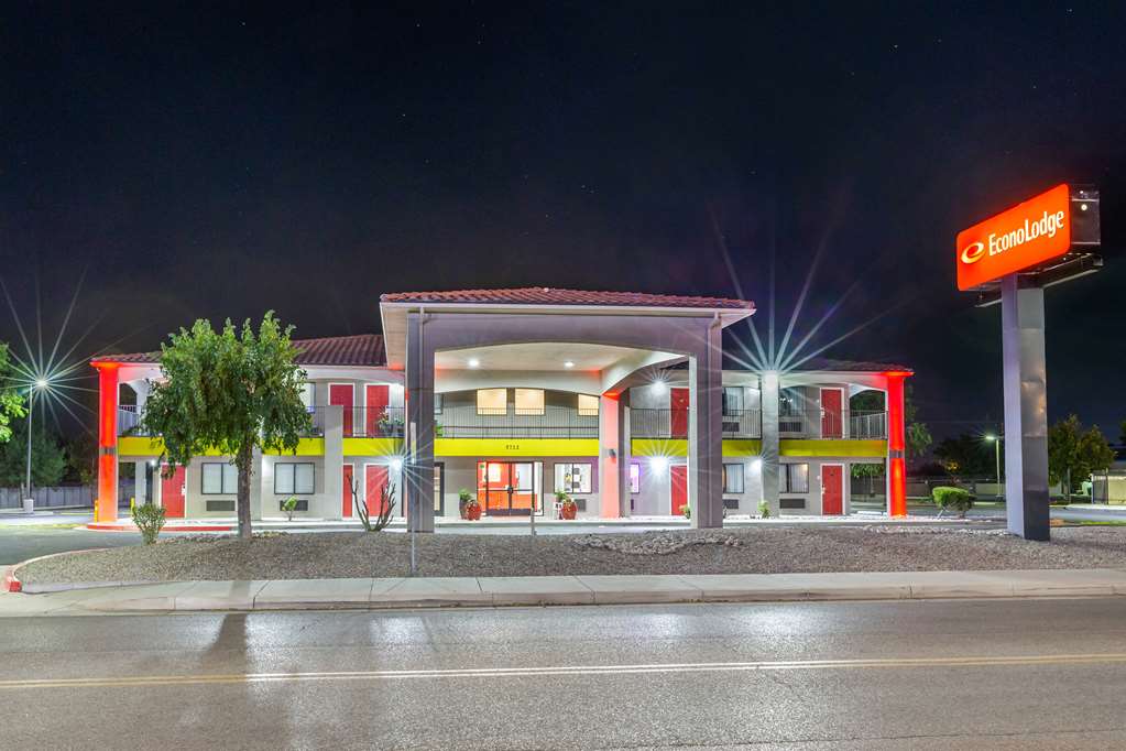 Econo Lodge West Coors Blvd - photo 43