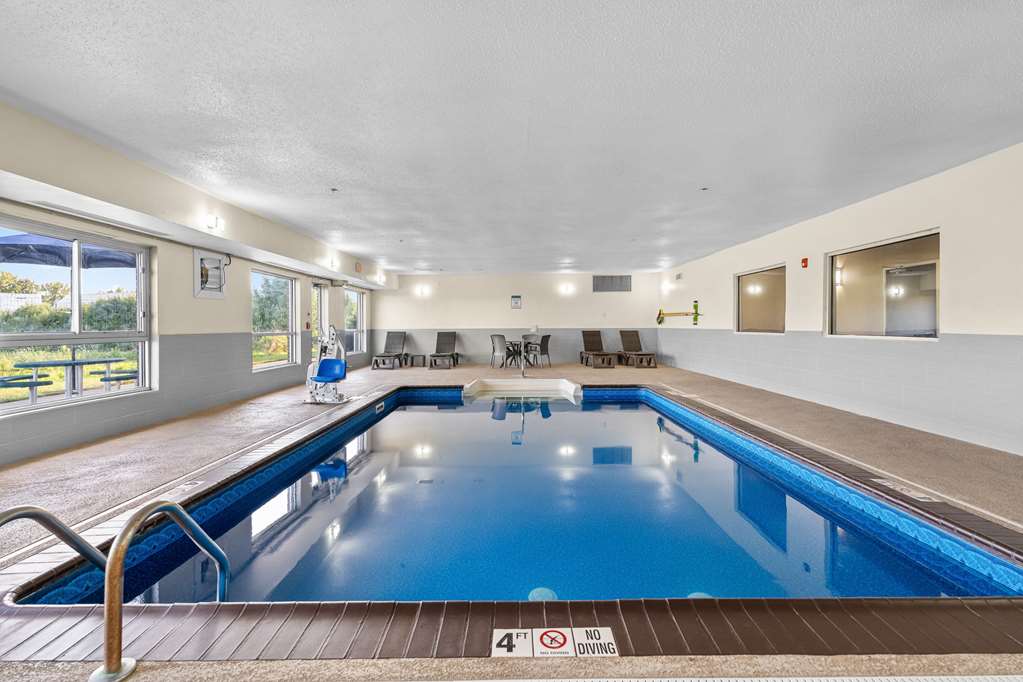 Comfort Inn Hobart Merrillville - photo 27