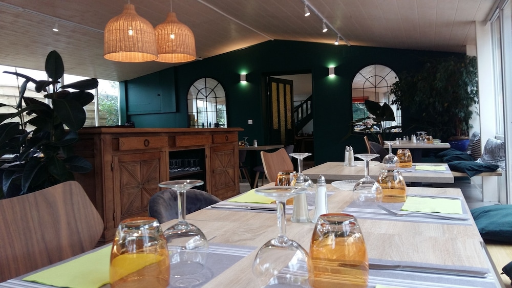 Hotel Le Chene Vert — Bollene