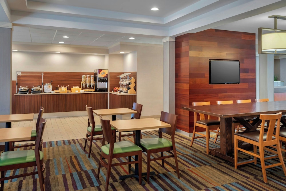 Fairfield Inn & Suites by Marriott Dover - photo 27