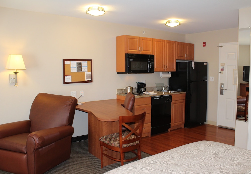 Candlewood Suites O Fallon by IHG - photo 6